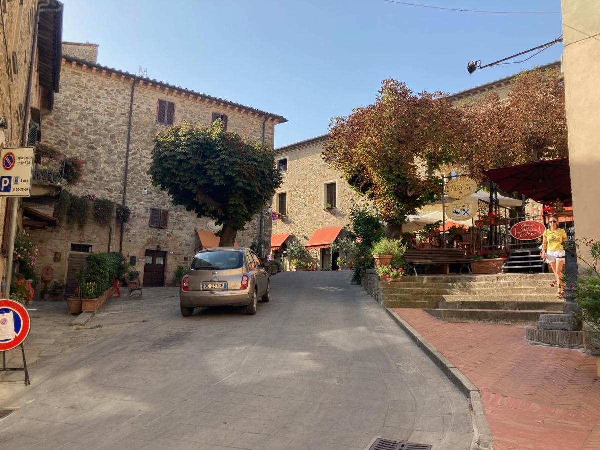 Great Studio Apartment In The Heart Of Chianni Exterior photo